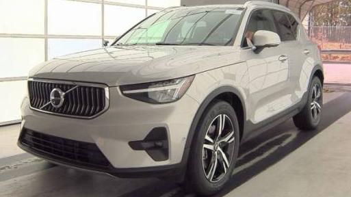 VOLVO XC40 2023 YV4L12UE6P2043085 image