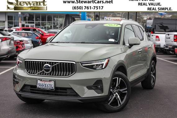 VOLVO XC40 2023 YV4L12UE7P2959337 image VOLVO XC40 2023 YV4L12UE7P2959337 image