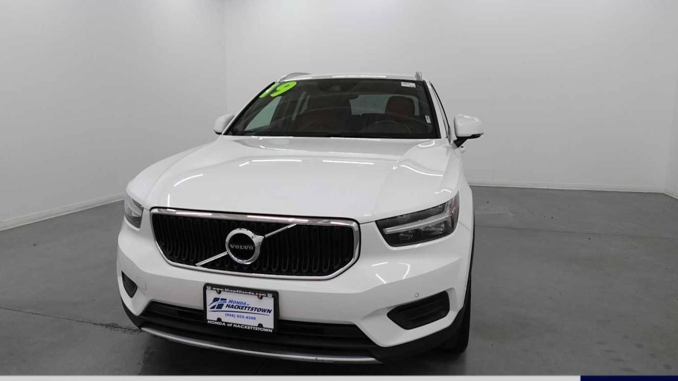 VOLVO XC40 2019 YV4162XZ9K2006743 image