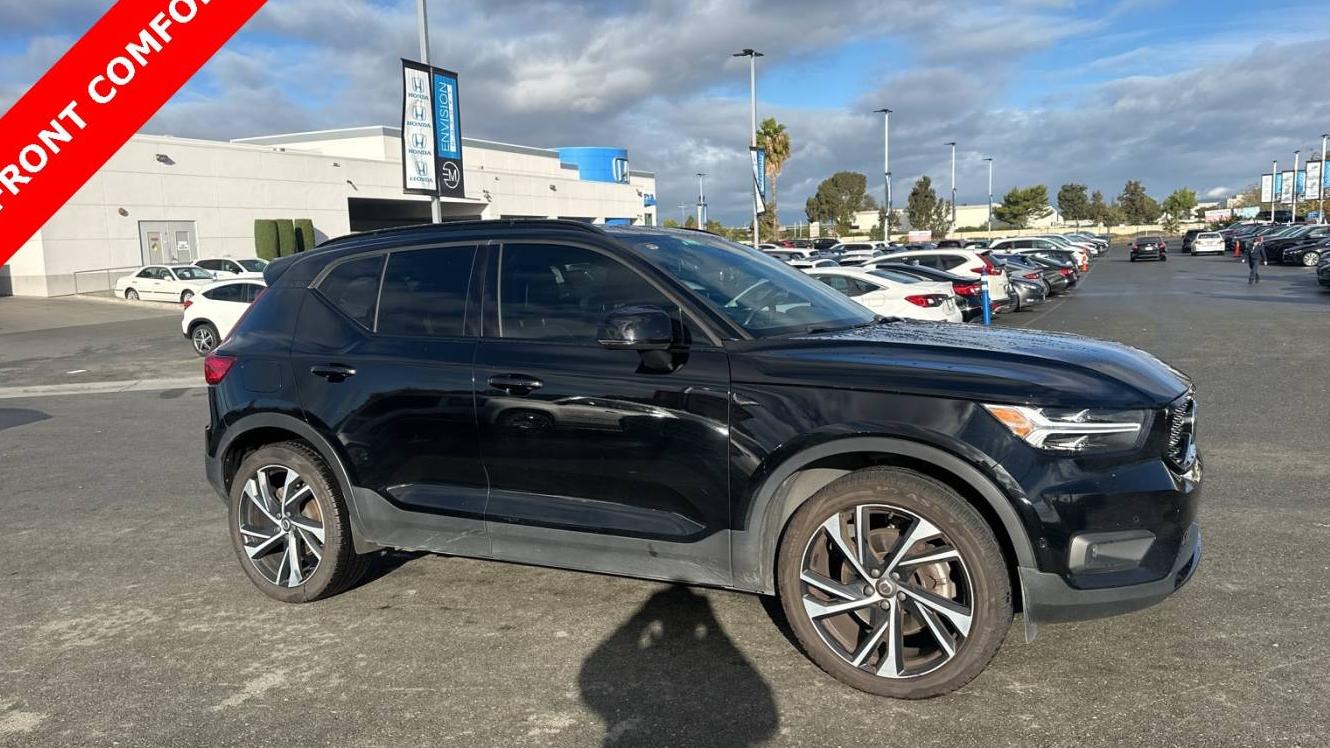 VOLVO XC40 2019 YV4162XZ8K2013294 image