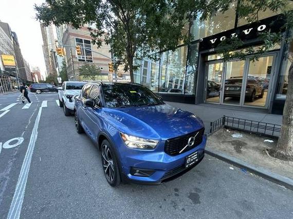 VOLVO XC40 2021 YV4162UM6M2498515 image