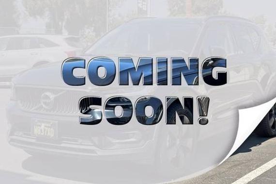 VOLVO XC40 2021 YV4162UKXM2453009 image
