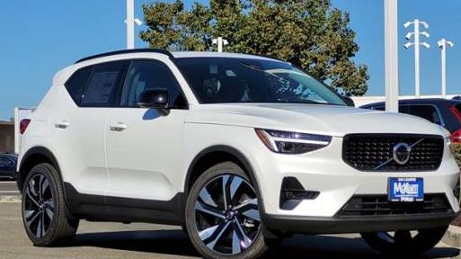 VOLVO XC40 2024 YV4L12UM3R2231086 image