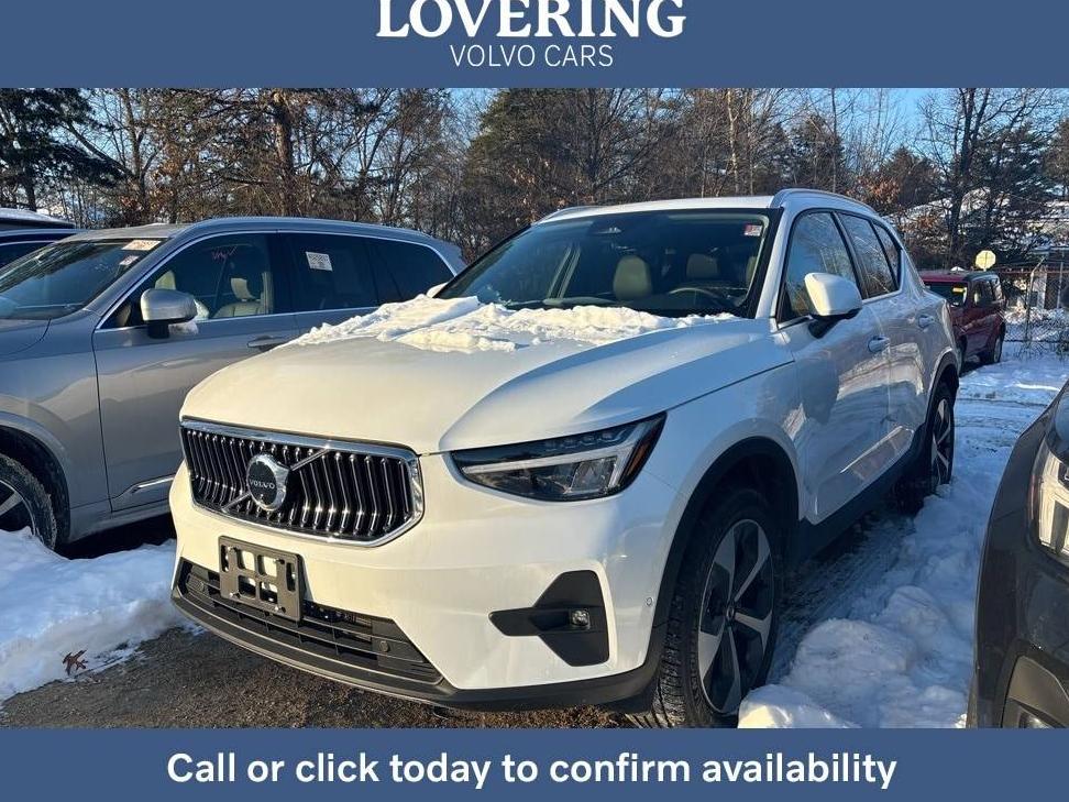 VOLVO XC40 2024 YV4L12UE8R2339289 image