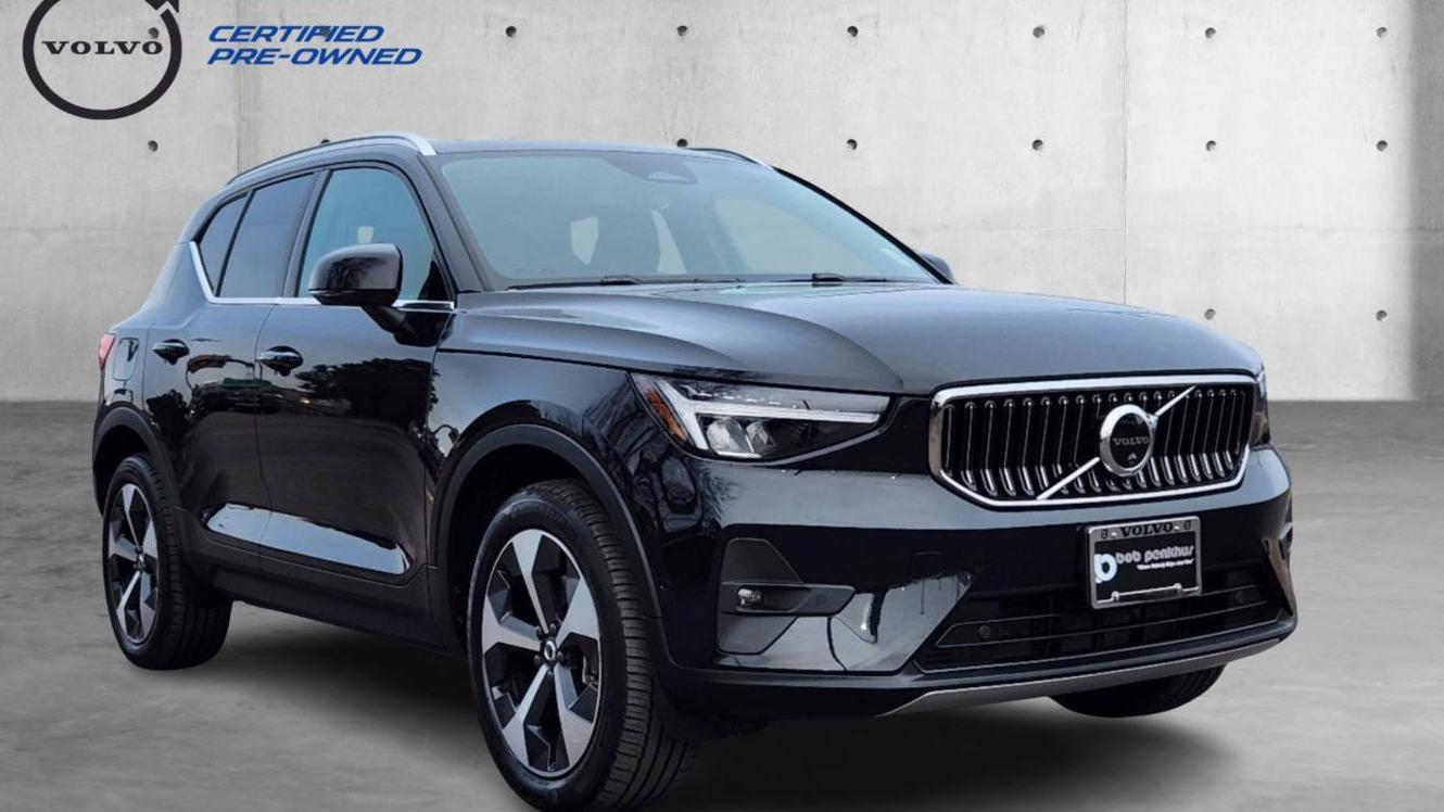 VOLVO XC40 2024 YV4L12UE4R2331545 image