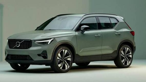VOLVO XC40 2024 YV4L12UEXR2218196 image