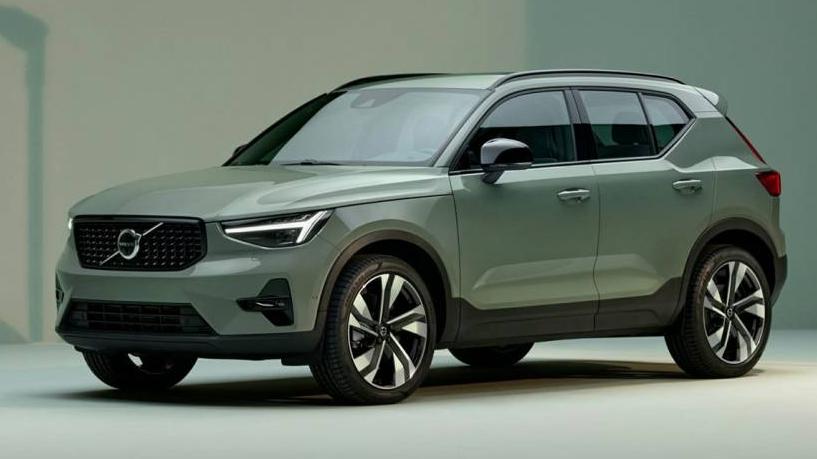 VOLVO XC40 2024 YV4L12UE0R2376059 image