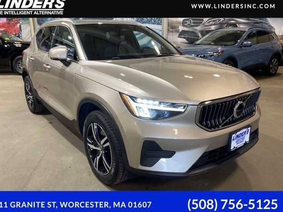 VOLVO XC40 2024 YV4L12UK0R2357209 image
