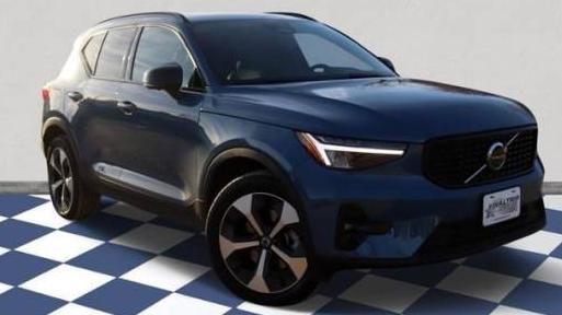 VOLVO XC40 2024 YV4L12UL5R2350815 image