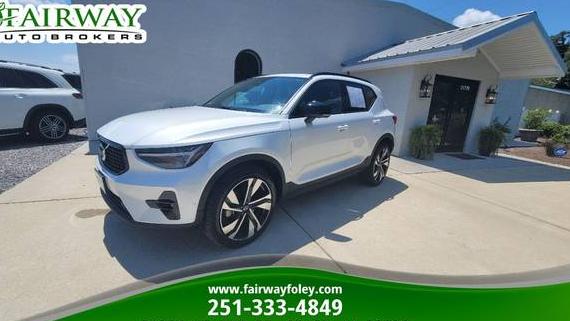 VOLVO XC40 2024 YV4L12UL6R2272559 image