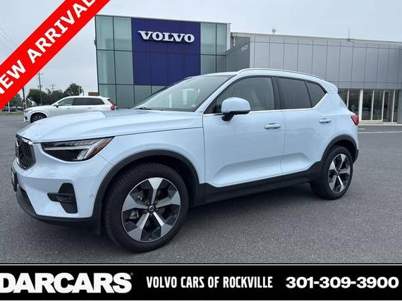 VOLVO XC40 2024 YV4L12UE2R2260765 image