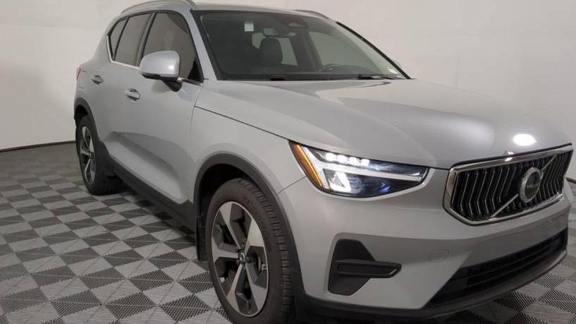 VOLVO XC40 2024 YV4L12UK2R2357230 image