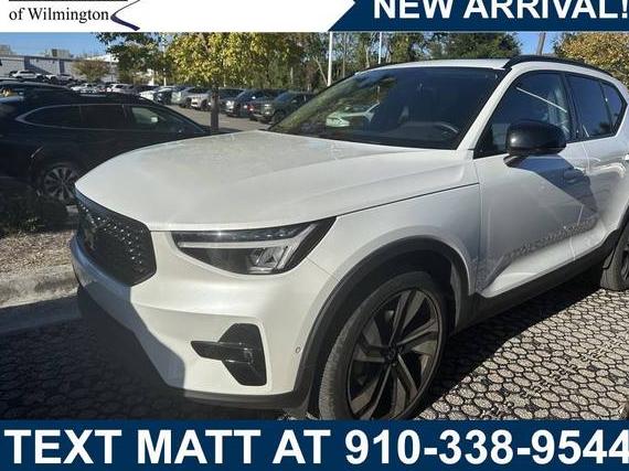 VOLVO XC40 2024 YV4L12UL5R2248723 image