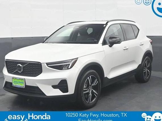VOLVO XC40 2024 YV4L12UK8R2337905 image