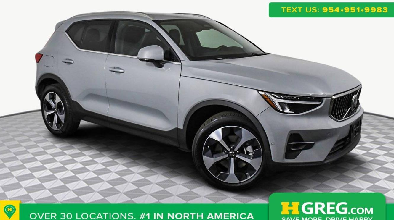 VOLVO XC40 2024 YV4L12UEXR2338676 image