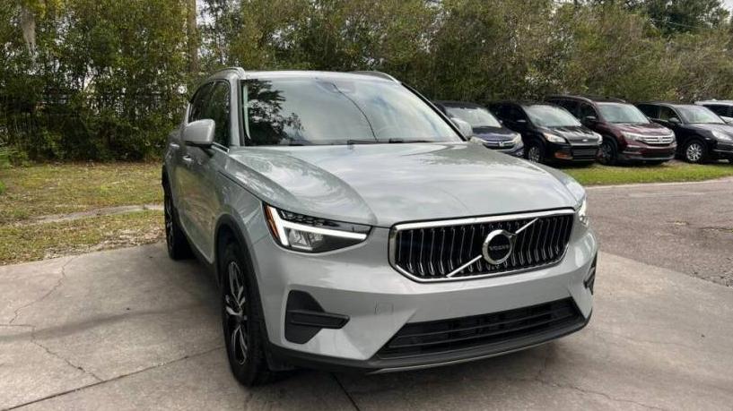 VOLVO XC40 2024 YV4L12UK1R2240027 image