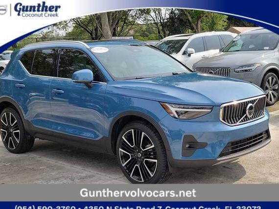 VOLVO XC40 2024 YV4L12UF7R2362071 image