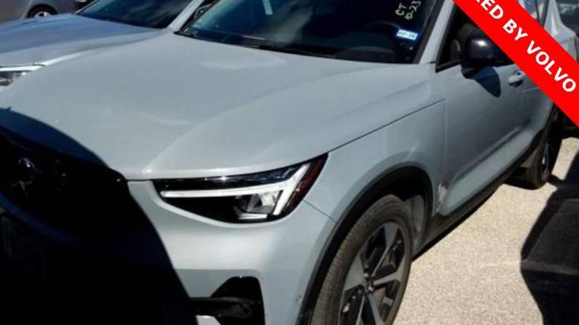 VOLVO XC40 2024 YV4L12UL8R2332082 image