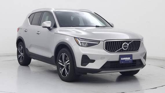 VOLVO XC40 2024 YV4L12UK9R2335919 image