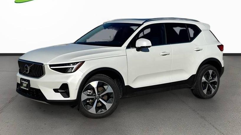 VOLVO XC40 2024 YV4L12UE7R2339591 image