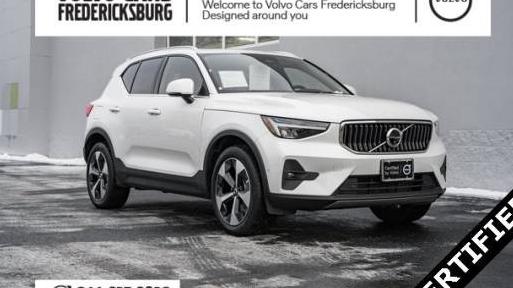 VOLVO XC40 2024 YV4L12UE4R2350256 image