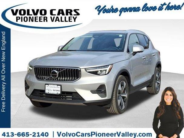 VOLVO XC40 2024 YV4L12UE3R2228083 image