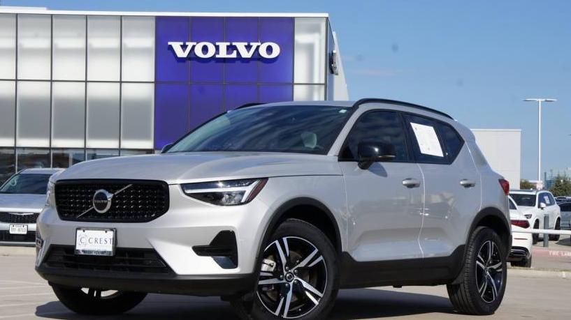 VOLVO XC40 2024 YV4L12UK7R2324532 image