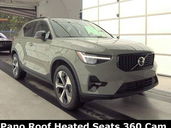 VOLVO XC40 2024 YV4L12UL2R2354675 image