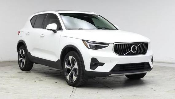 VOLVO XC40 2024 YV4L12UE2R2320009 image VOLVO XC40 2024 YV4L12UE2R2320009 image