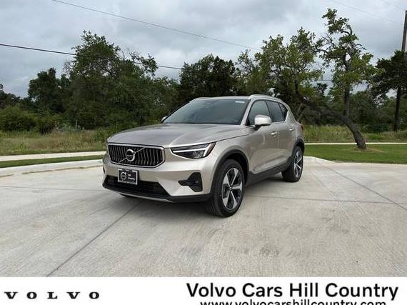 VOLVO XC40 2024 YV4L12UE2R2359327 image
