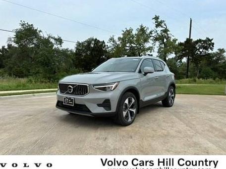 VOLVO XC40 2024 YV4L12UK0R2365973 image