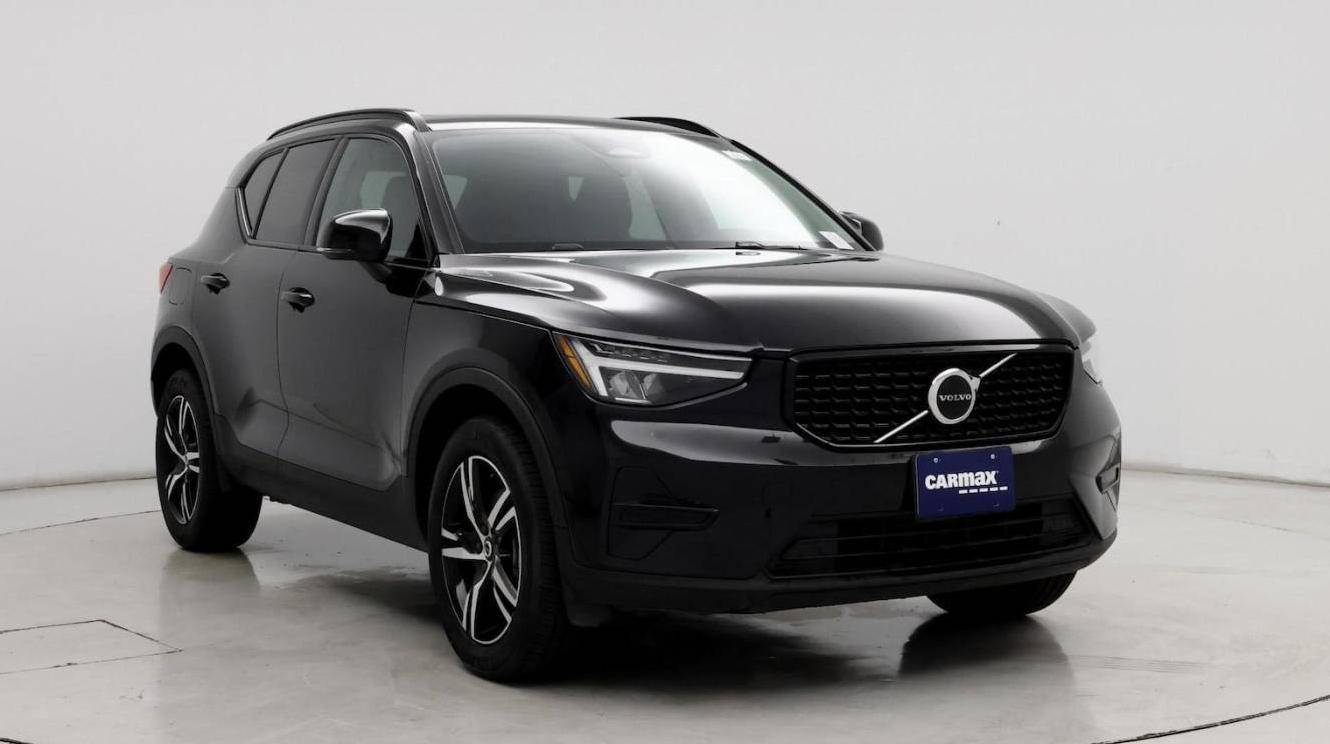 VOLVO XC40 2024 YV4L12UK4R2324312 image