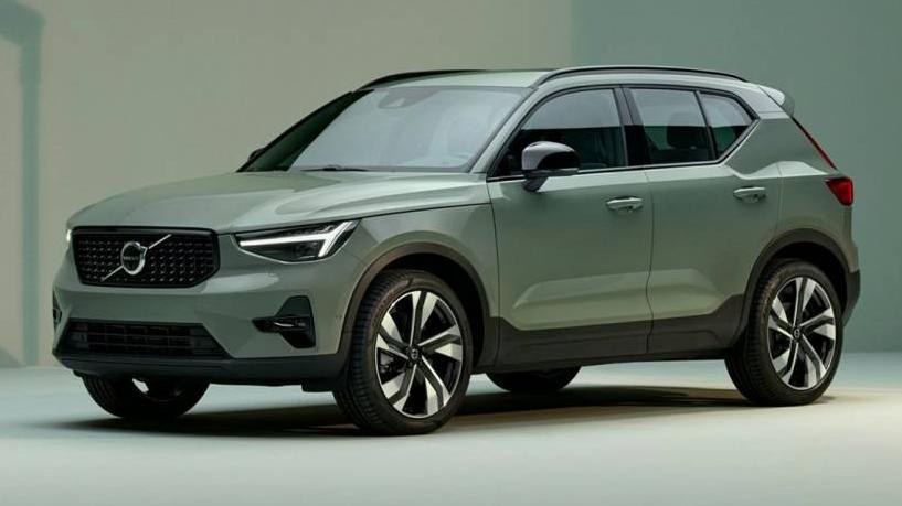 VOLVO XC40 2024 YV4L12UL8R2381024 image