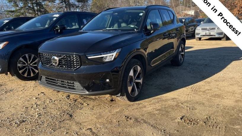 VOLVO XC40 2024 YV4L12UL4R2245019 image