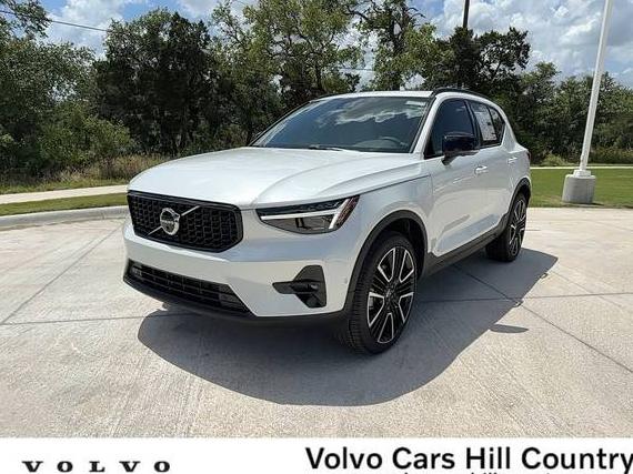 VOLVO XC40 2024 YV4L12UM2R2367905 image