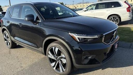 VOLVO XC40 2024 YV4L12UF9R2227108 image