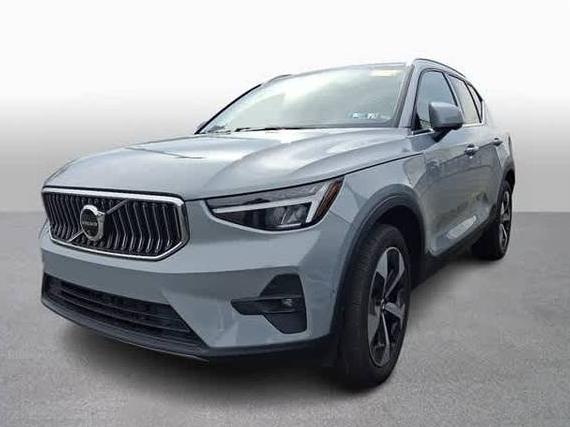 VOLVO XC40 2024 YV4L12UE9R2350074 image