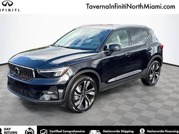 VOLVO XC40 2024 YV4L12UE1R2213484 image