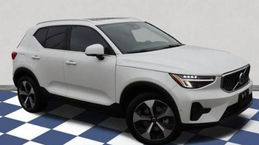 VOLVO XC40 2024 YV4L12UE7R2339526 image