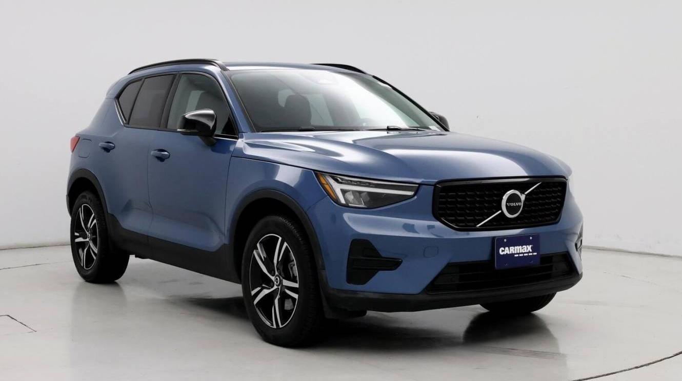 VOLVO XC40 2024 YV4L12UKXR2327831 image