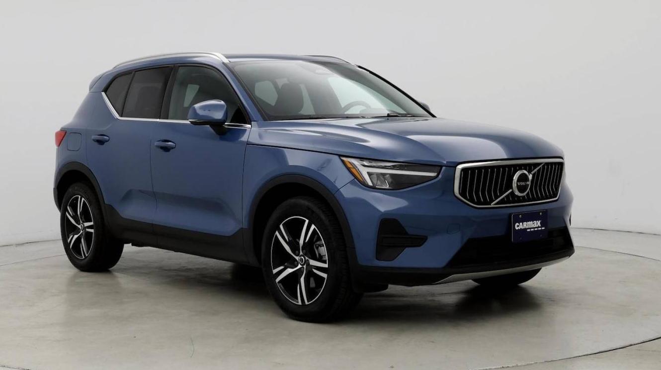 VOLVO XC40 2024 YV4L12UKXR2329689 image