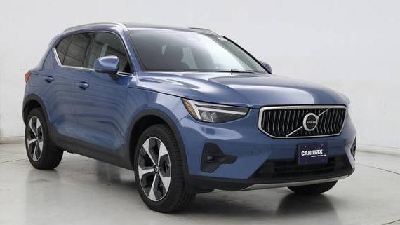 VOLVO XC40 2024 YV4L12UE8R2334268 image