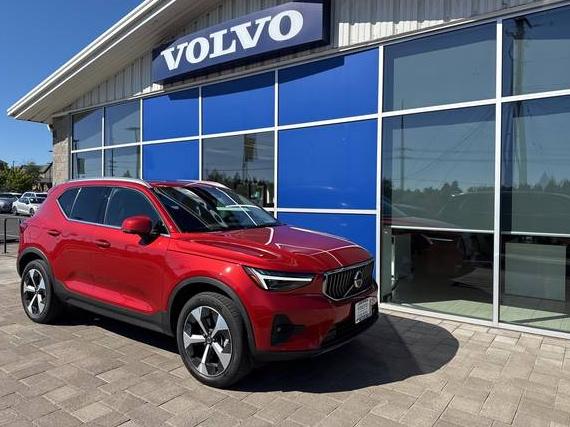VOLVO XC40 2024 YV4L12UE0R2257072 image