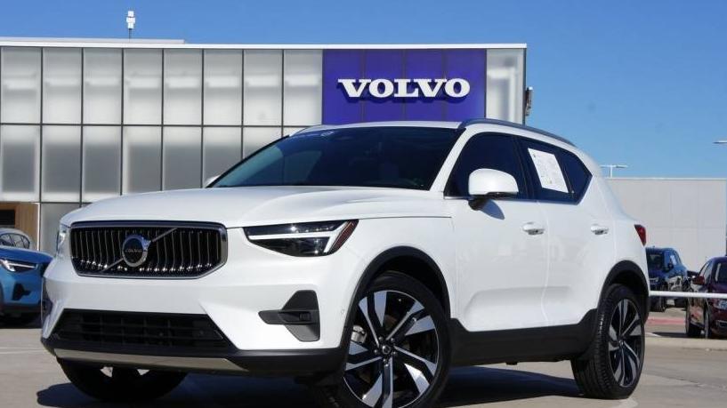 VOLVO XC40 2024 YV4L12UF0R2345502 image