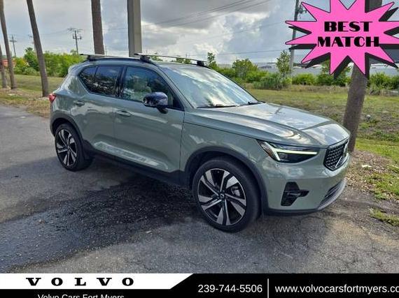 VOLVO XC40 2024 YV4L12UM2R2214537 image