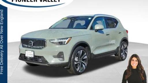 VOLVO XC40 2024 YV4L12UF4R2310218 image