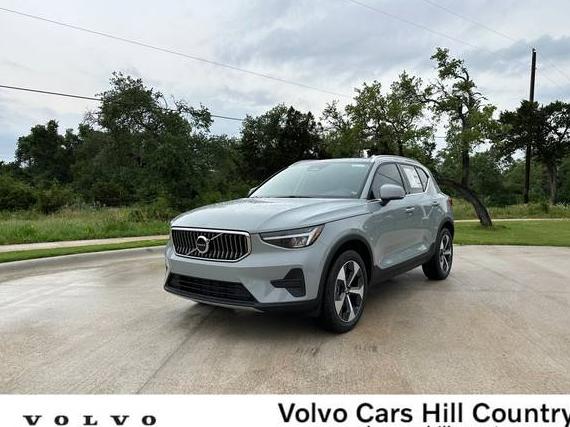 VOLVO XC40 2024 YV4L12UK6R2353312 image
