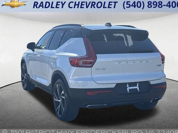 VOLVO XC40 2020 YV4162UM3L2311178 image VOLVO XC40 2020 YV4162UM3L2311178 image