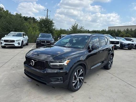 VOLVO XC40 2020 YV4162UM4L2249483 image VOLVO XC40 2020 YV4162UM4L2249483 image