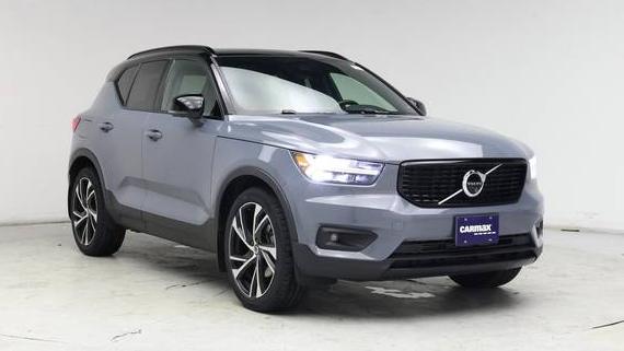 VOLVO XC40 2020 YV4162UM8L2348436 image